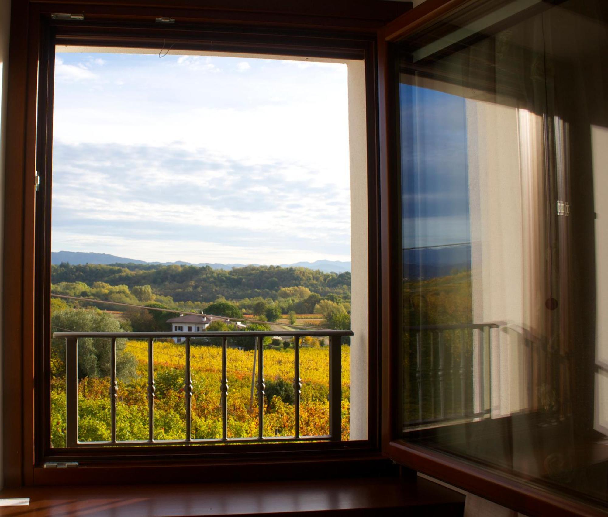 Gigante Wine & Welcome Corno di Rosazzo Экстерьер фото